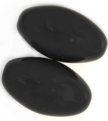 991472  Black Oval 20x13mm 50g