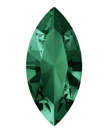 MC Maxima Crystal Navette 435 14 615 15x7mm Emerald  4pcs