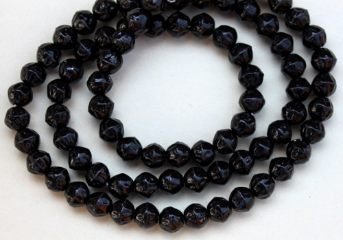 132 19207 70449 baroque ball 6mm 1 string