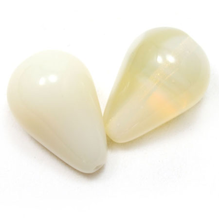 991702 Cream Opal Pear 20x14mm  50g