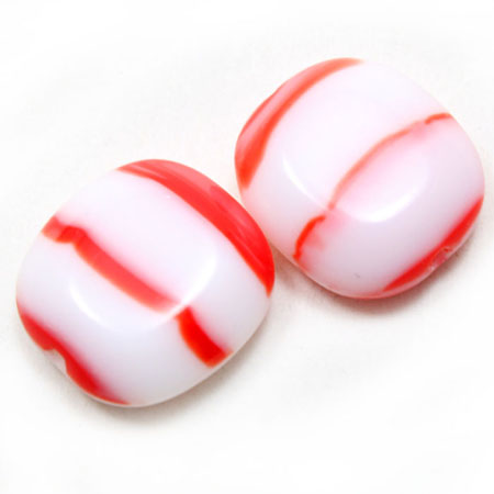 991704 Red Marble 18x17mm  50g