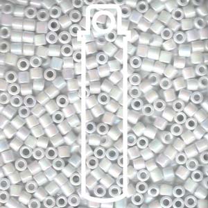 MYU DBL-0202 White Pearl AB 8   6.8g 