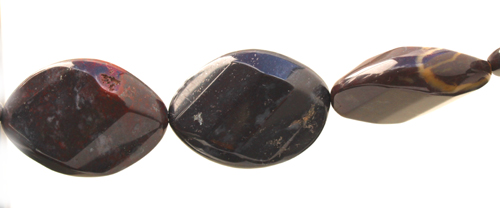 SPS Chinese Red Stone  Twist 24x38mm 1 string