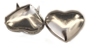 ST015 Metal Heart Stud Bright Silver 15mm 20pcs