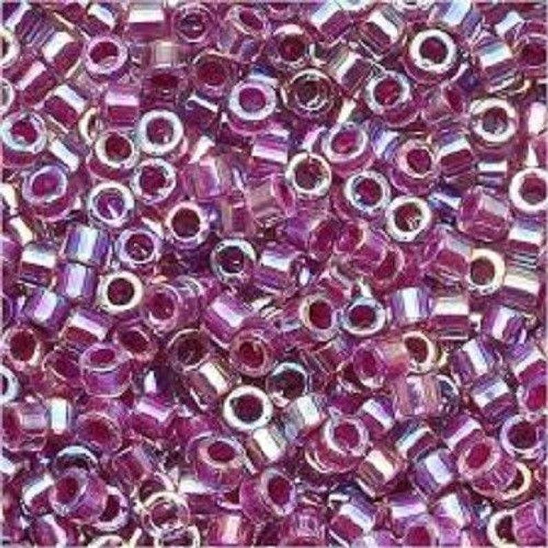 MYU DB056 Lined Magenta AB 11 7.2gm